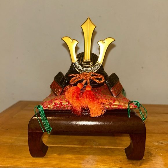 Source Unknown Other - VINTAGE JAPANESE CAST IRON SAMURI WARRIOR KABUKO ARMOR HELMET REPLICA